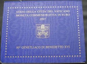 2 евро 2007 Ватикан, 80 лет со дня рождения Бенедикта XVI, монета в буклете цена, стоимость