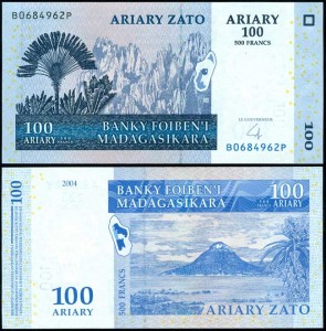 100 ariary 2004 Madagascar, banknote XF